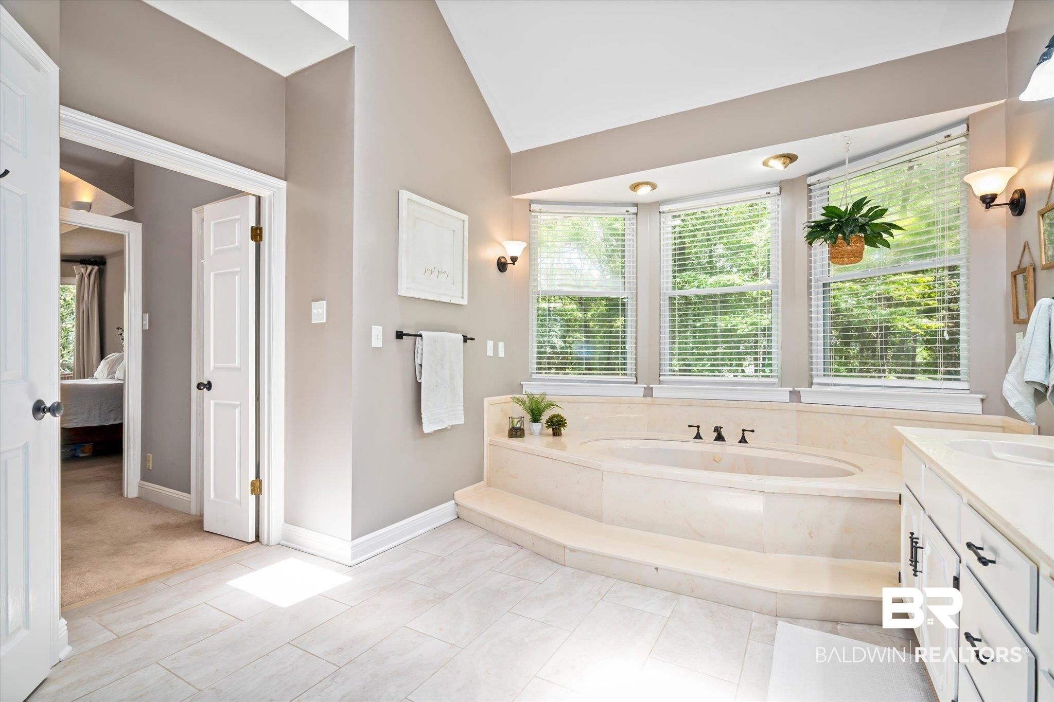 8250 Whisper Lakes Court Mobile, AL 36619 - Photo 25 of 50
