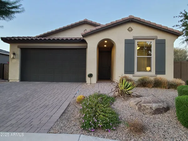 $3,000 | 1666 East Lee Drive, Casa Grande, AZ 85122