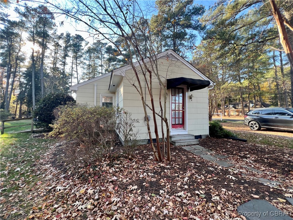 645 Rappahannock Drive White Stone, VA 22578 - Photo 2 of 23