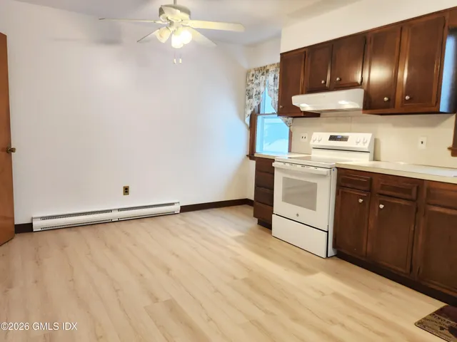 $3,400 | 16 Harold Avenue, Unit B, Greenwich, CT 06830