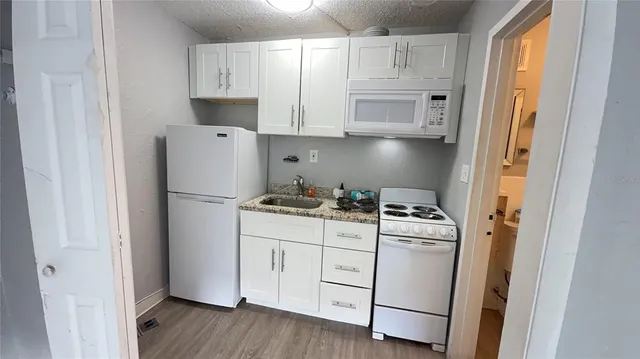 $950 | 515 Bon Air Street, Unit 248, Lakeland, FL 33805