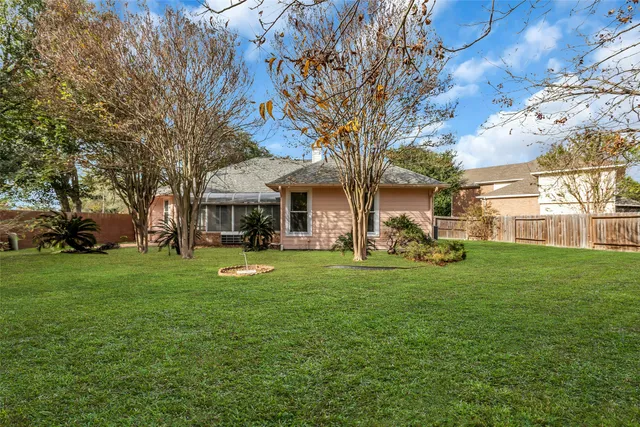 $299,000 | 8506 Willancy Lane, Houston, TX 77095