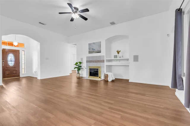 $299,000 | 8506 Willancy Lane, Houston, TX 77095