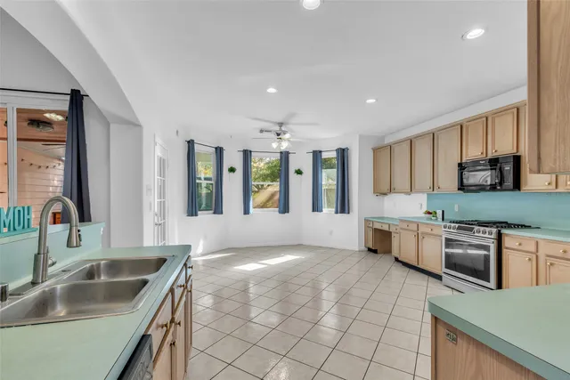 $299,000 | 8506 Willancy Lane, Houston, TX 77095