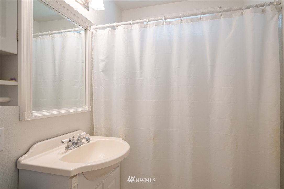 100 Woods Road Omak, WA 98841 - Photo 14 of 40