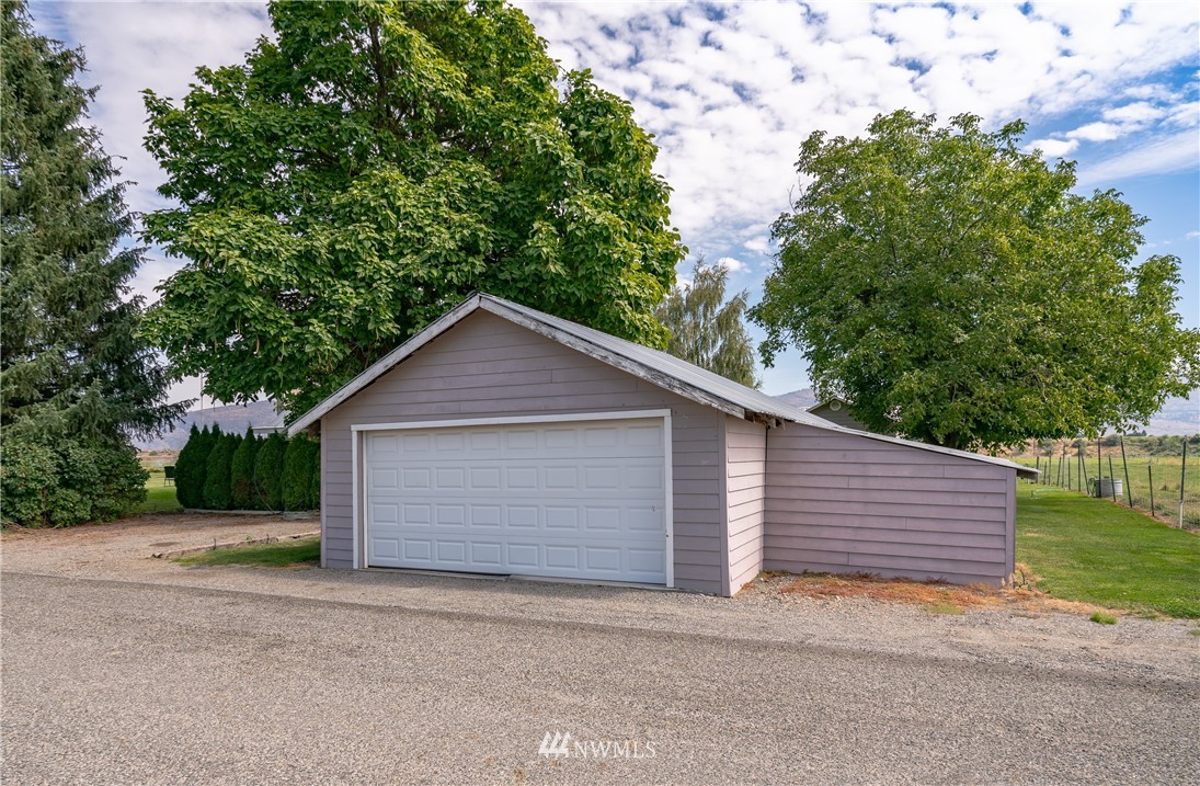 100 Woods Road Omak, WA 98841 - Photo 39 of 40