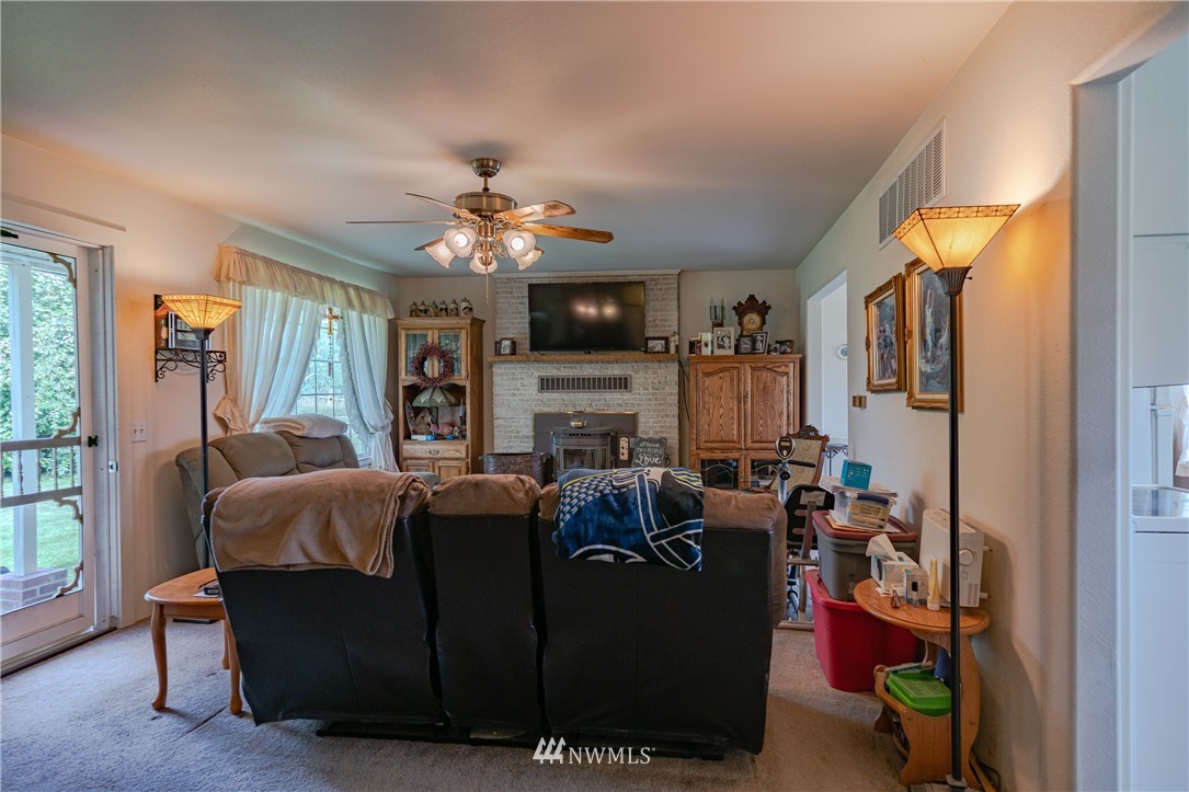 100 Woods Road Omak, WA 98841 - Photo 5 of 40
