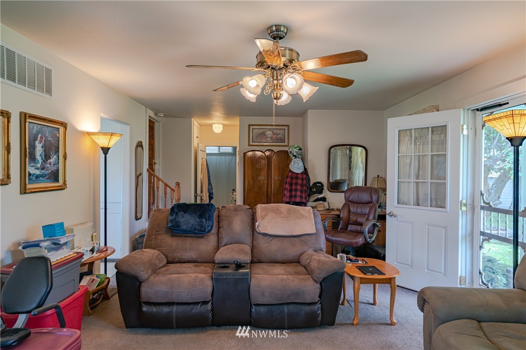 100 Woods Road Omak, WA 98841 - Photo 6 of 40