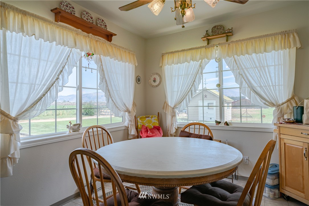 100 Woods Road Omak, WA 98841 - Photo 9 of 40