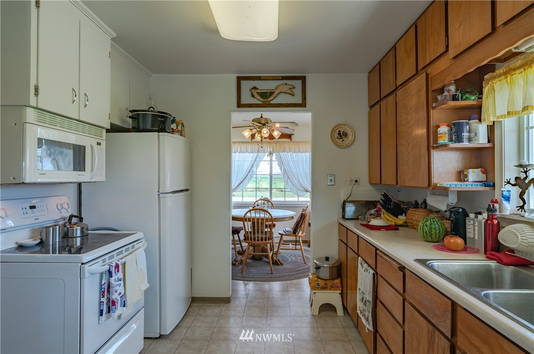 100 Woods Road Omak, WA 98841 - Photo 10 of 40