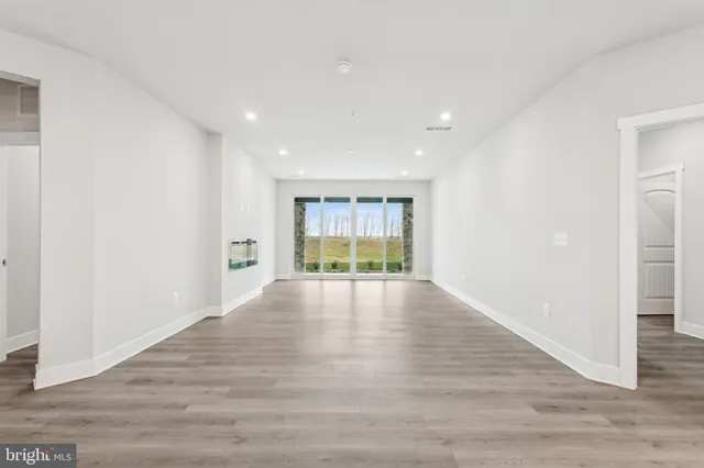 $499,990 | 630 Warbler Way, Unit 2212, Stevensville, MD 21666