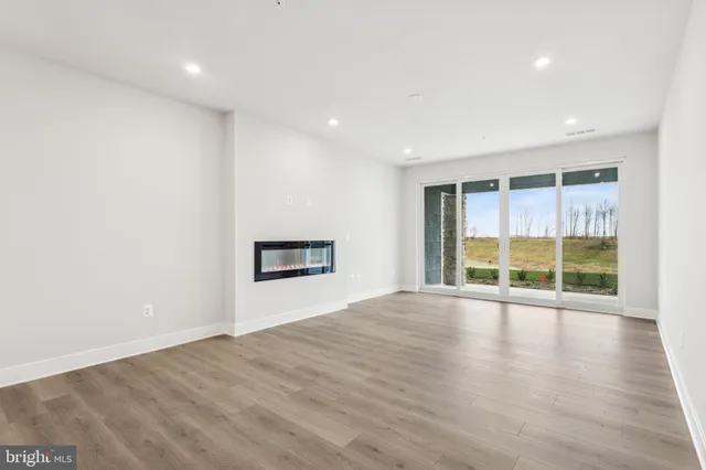 $499,990 | 630 Warbler Way, Unit 2212, Stevensville, MD 21666