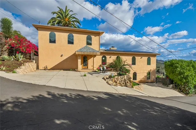 $1,175,000 | 20227 Ash Lane, Escondido, CA 92029