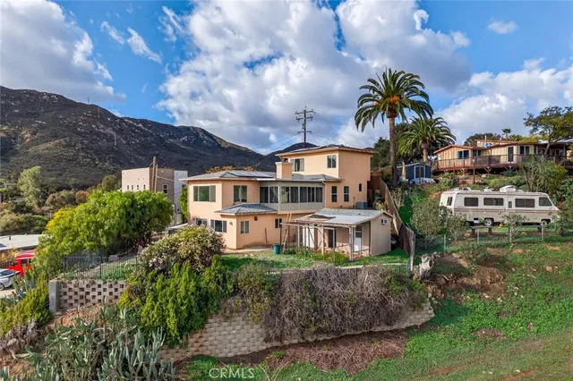 $1,175,000 | 20227 Ash Lane, Escondido, CA 92029