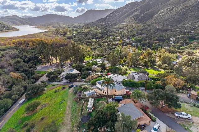 $1,175,000 | 20227 Ash Lane, Escondido, CA 92029