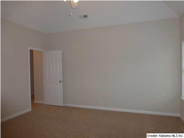 116 Hannah Circle Calera, AL 35040 - Photo 13 of 20