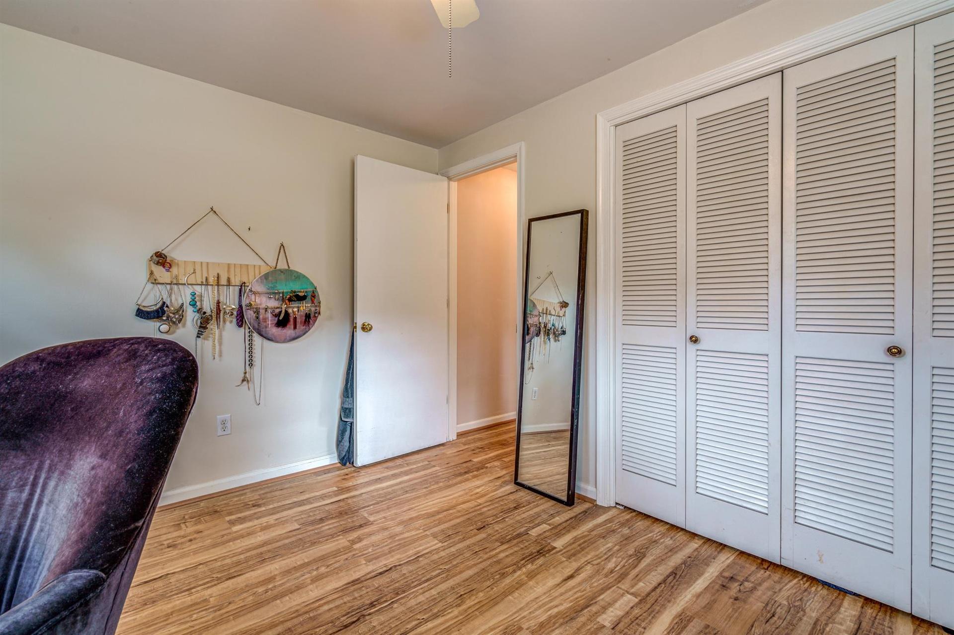 3477 Old Towne Road Southwest Roanoke, VA 24018 - Photo 19 of 33 20-DSC5803_4_5_6_7