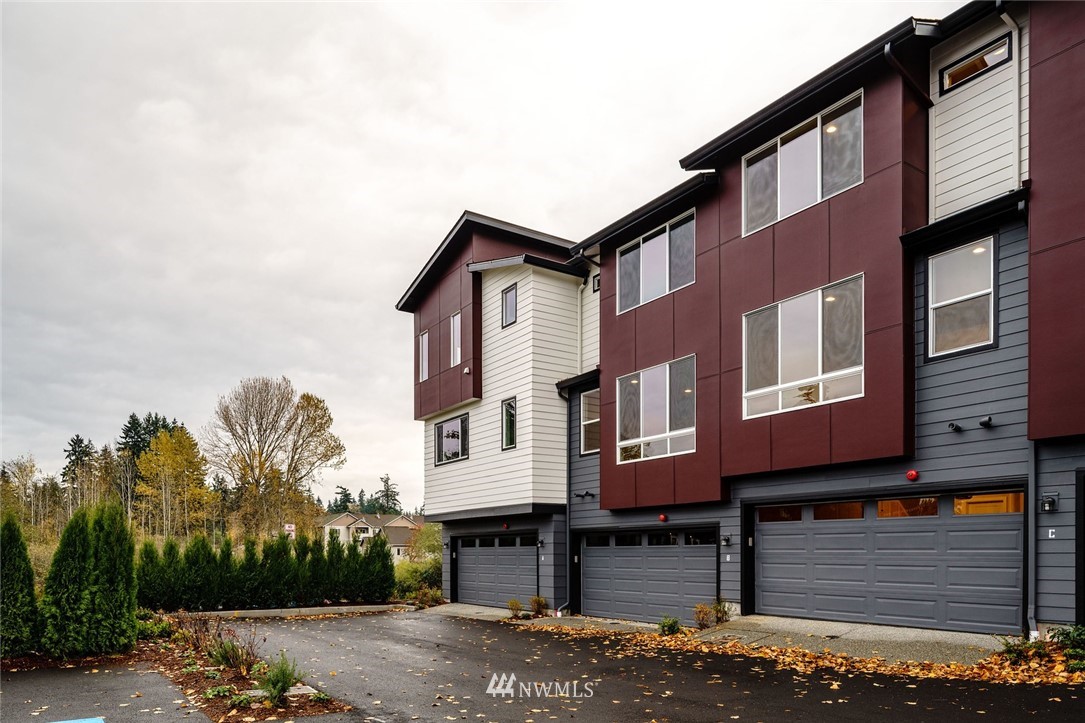 626 238th Street Southeast, Unit B Bothell, WA 98021 - Photo 5 of 23