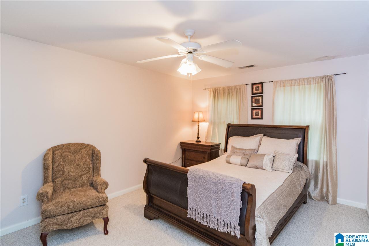 1817 Cross Circle Birmingham, AL 35244 - Photo 24 of 36