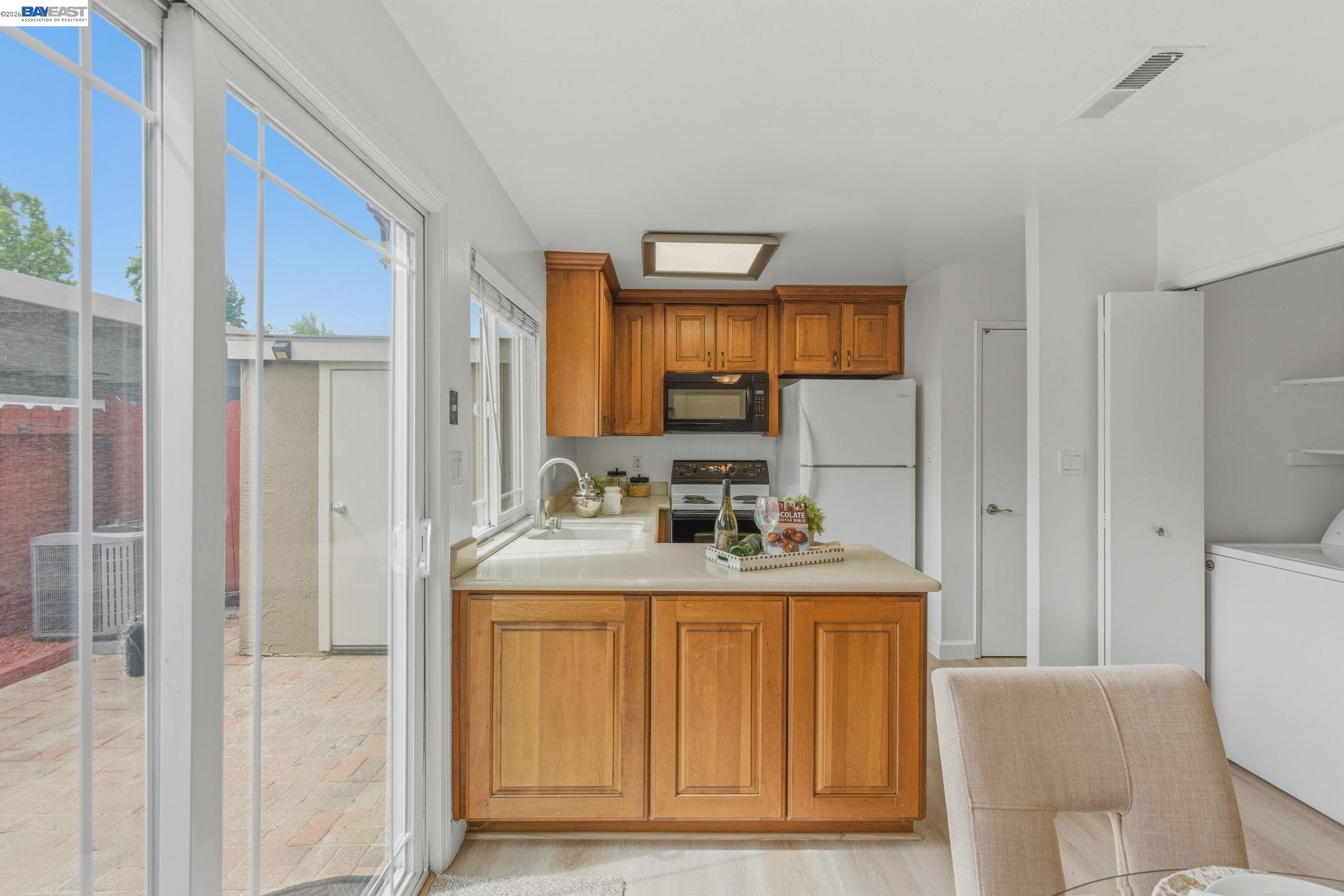 4609 Ithaca Way Pleasanton, CA 94588 - Photo 11 of 28