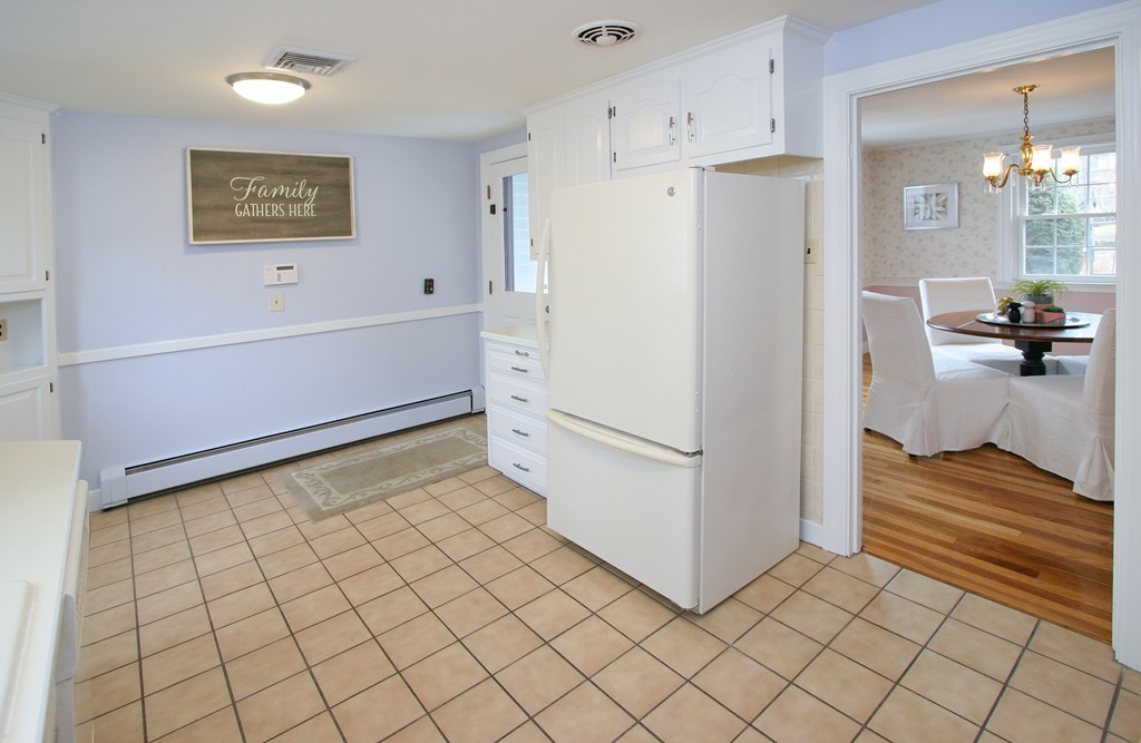 26 Morrison Road Wakefield, MA 01880 - Photo 11 of 30 Gallery Image 11