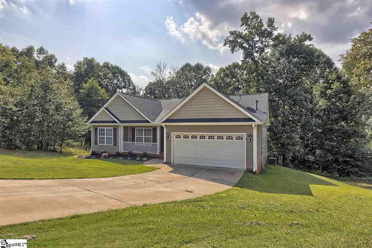 122 Spindleback Way Greer, SC 29651 - Photo 3 of 36