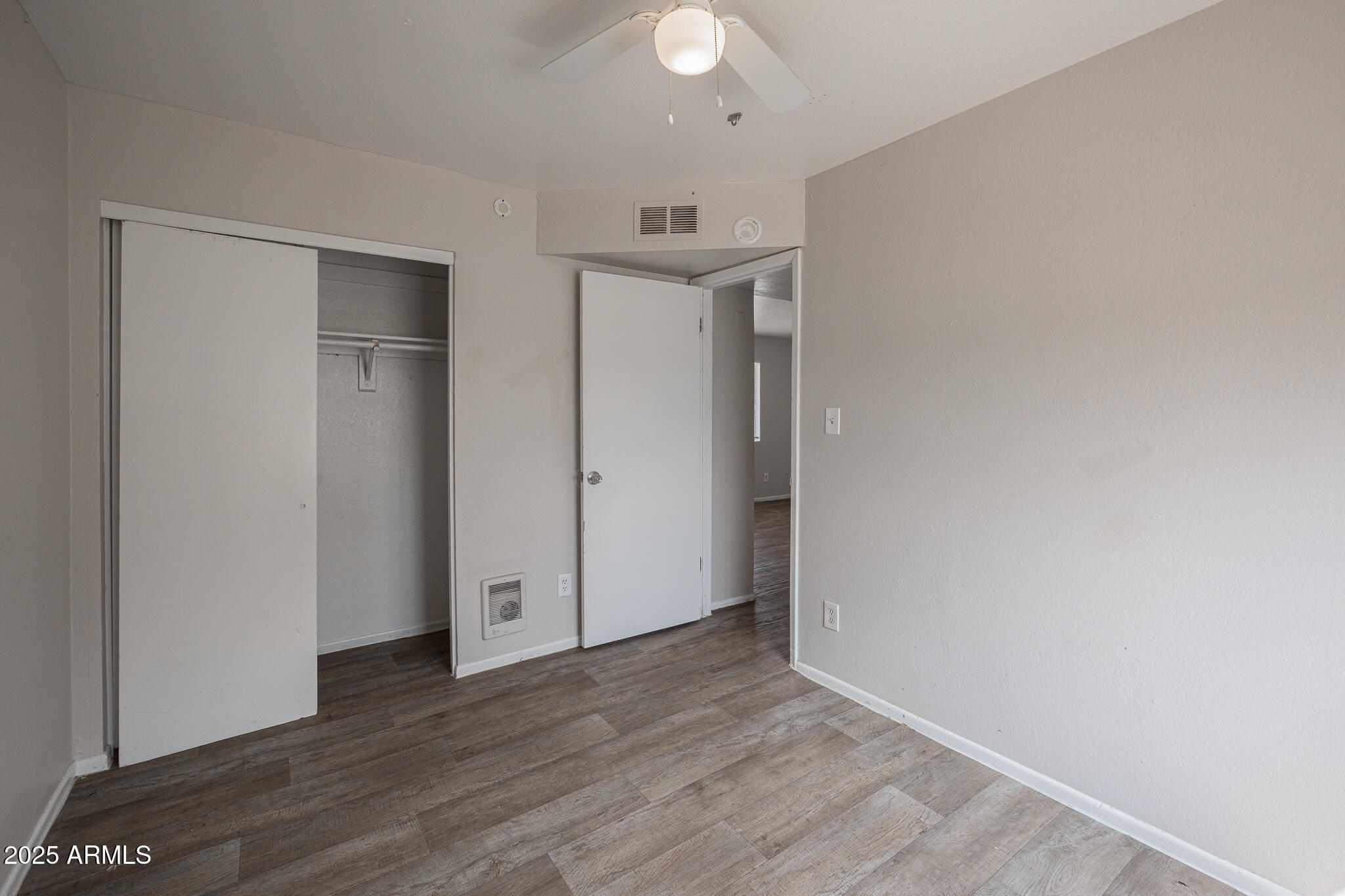 622 North 30th Place, Unit 4 Phoenix, AZ 85008 - Photo 12 of 12 B33A8125