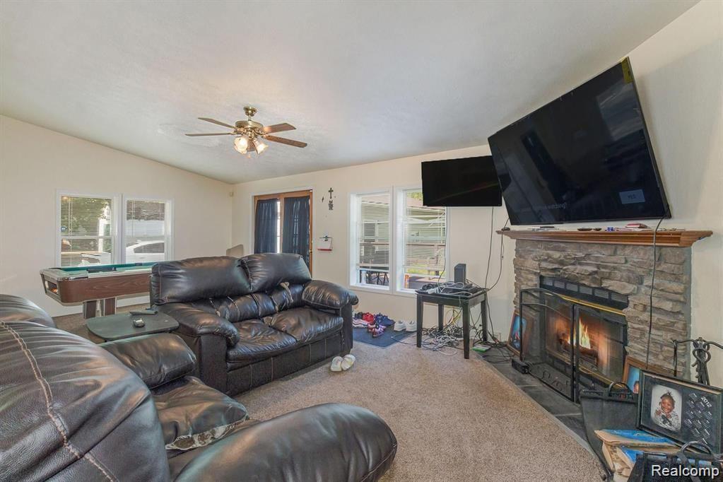 6635 Richard Road Lansing, MI 48911 - Photo 17 of 32