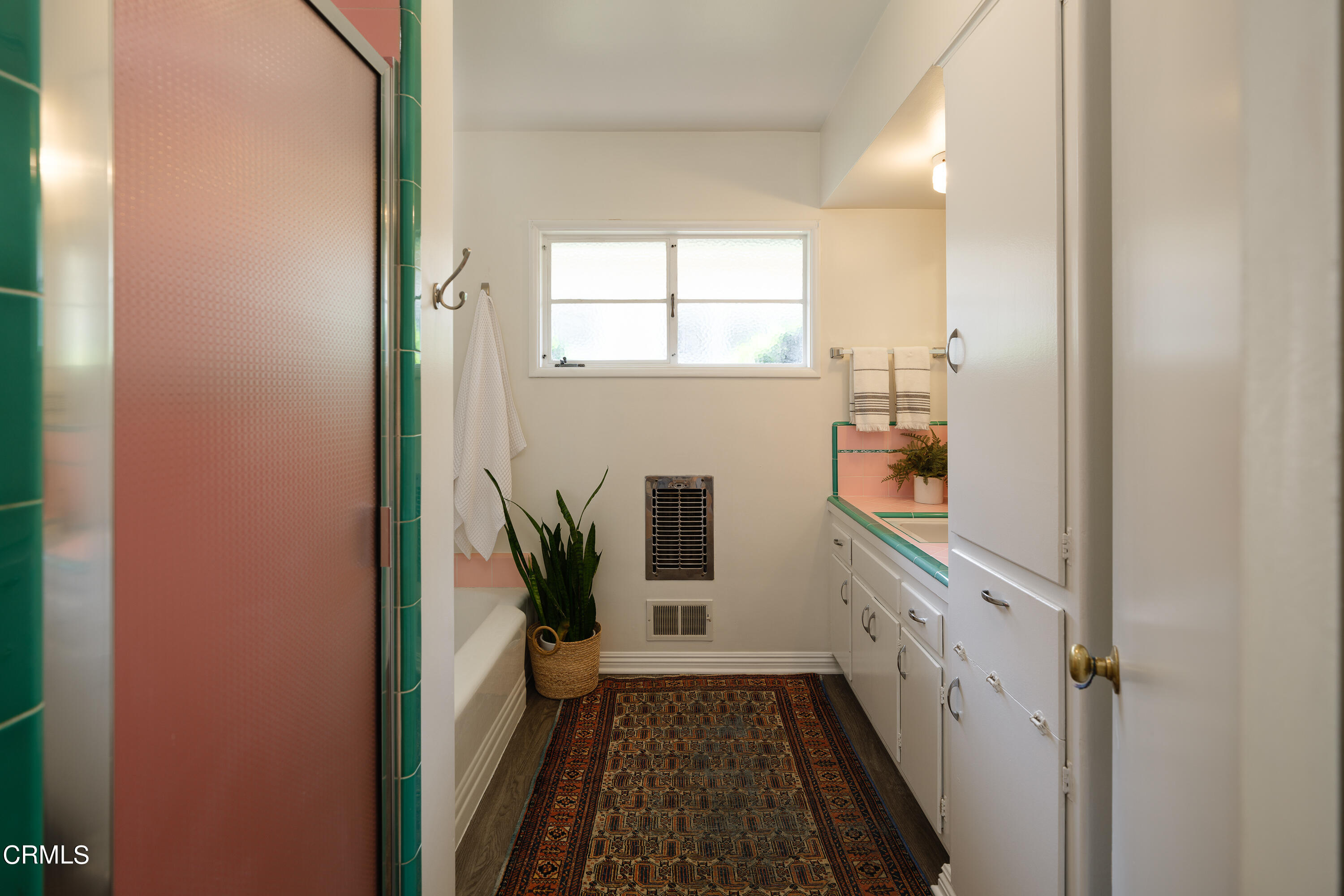 2401 Queensberry Road Pasadena, CA 91104 - Photo 28 of 41 NPW_2401Queensberry_028_FLEXMLS