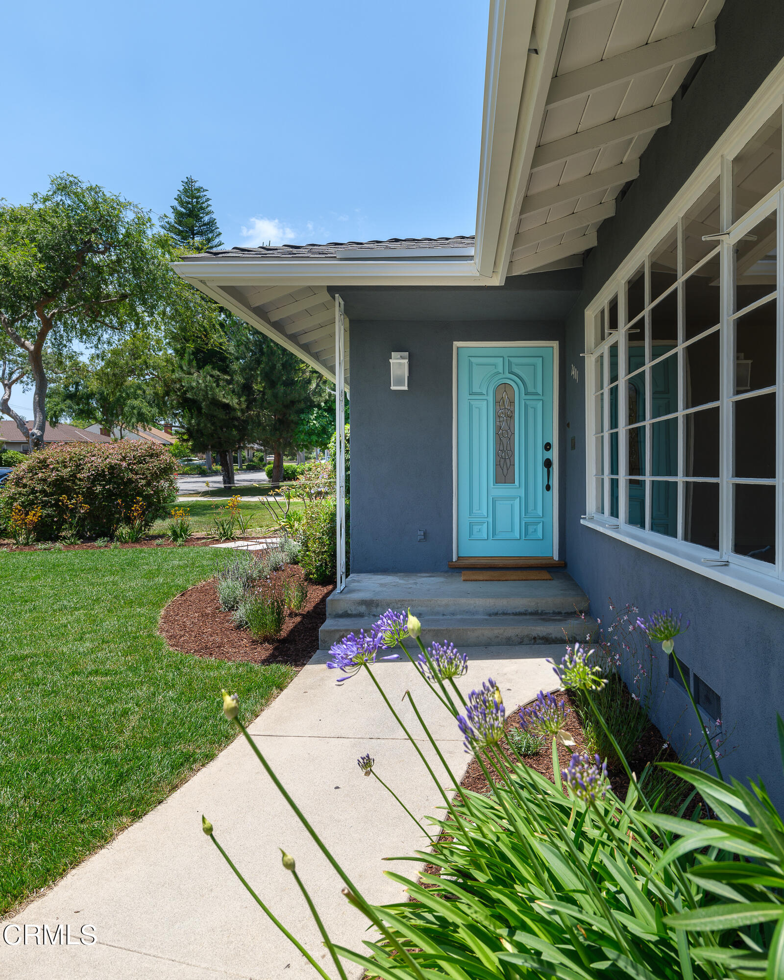 2401 Queensberry Road Pasadena, CA 91104 - Photo 6 of 41 NPW_2401Queensberry_006_FLEXMLS