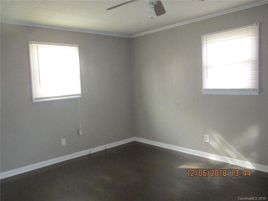 2239 South Post Road Shelby, NC 28152 - Photo 4 of 8 Gallery Image 4