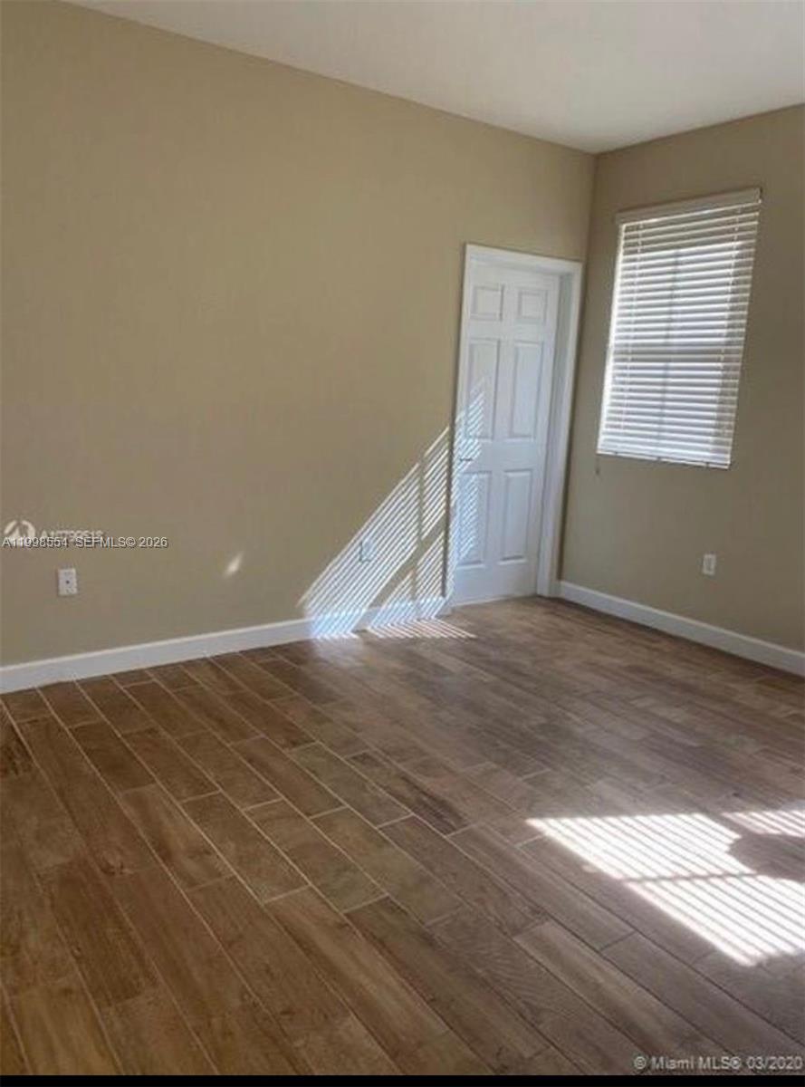 11801 Southwest 152nd Path Miami, FL 33196 - Photo 4 of 4