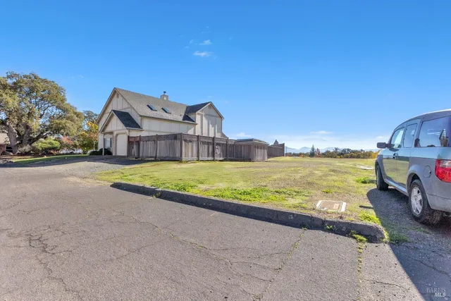 a view of house with outdoor space