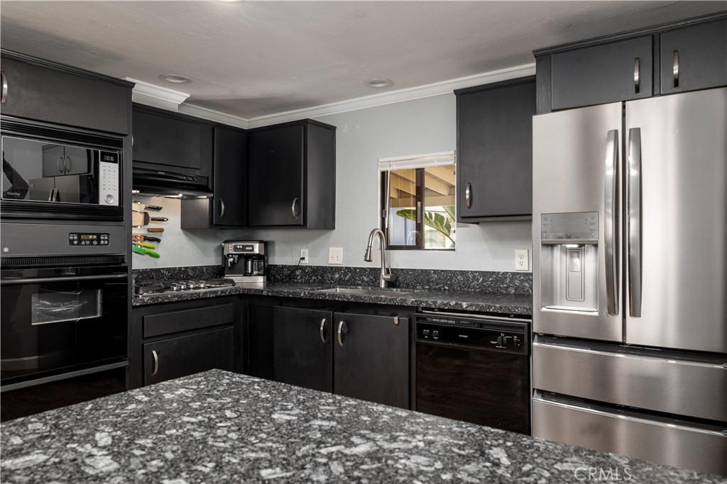 204 Easy Carlsbad, CA 92011 - Photo 16 of 30 Gallery Image 16