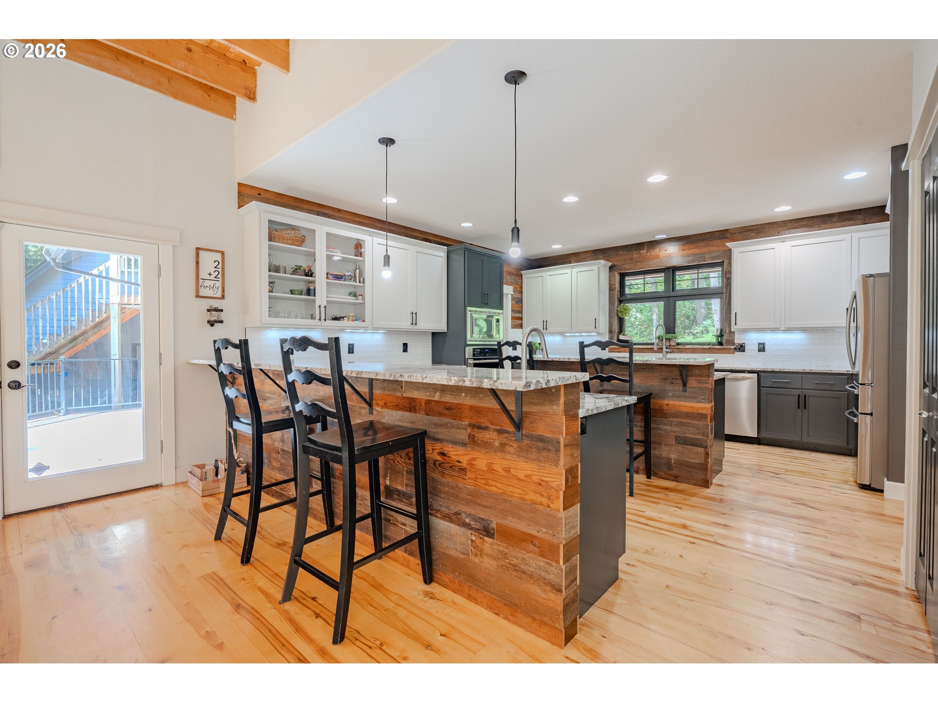28420 Northeast 61st Street Camas, WA 98607 - Photo 11 of 48