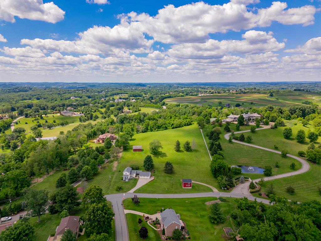139 Springdale Road Venetia, PA 15367 - Photo 2 of 40 Gallery Image 2
