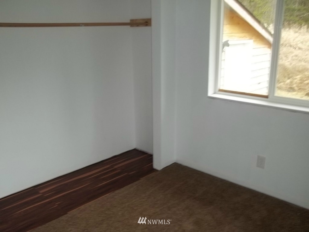 143 Remmen Road Elma, WA 98541 - Photo 5 of 11 Gallery Image 5