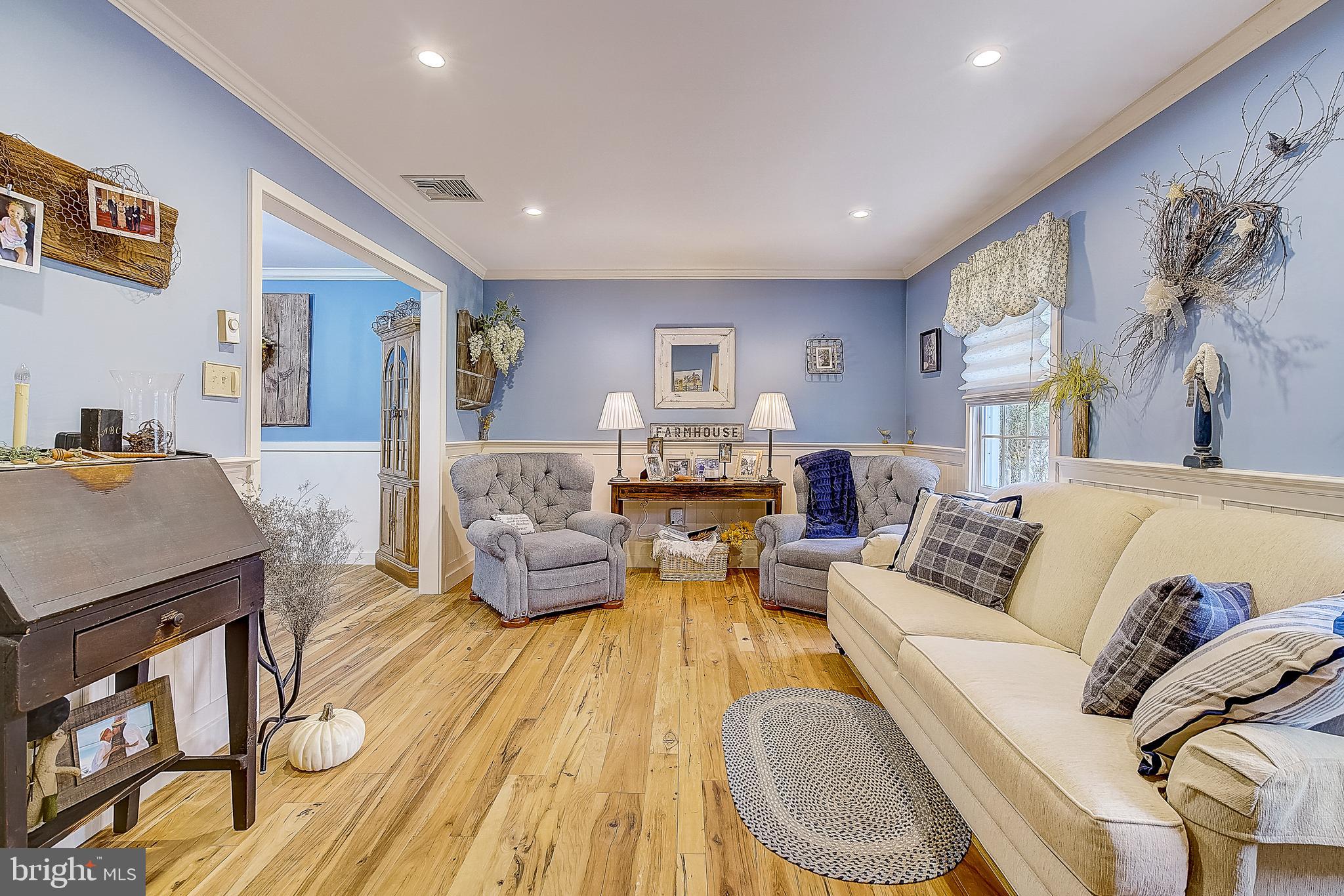 236 Spring Lane Perkasie, PA 18944 - Photo 9 of 59 Gallery Image 9