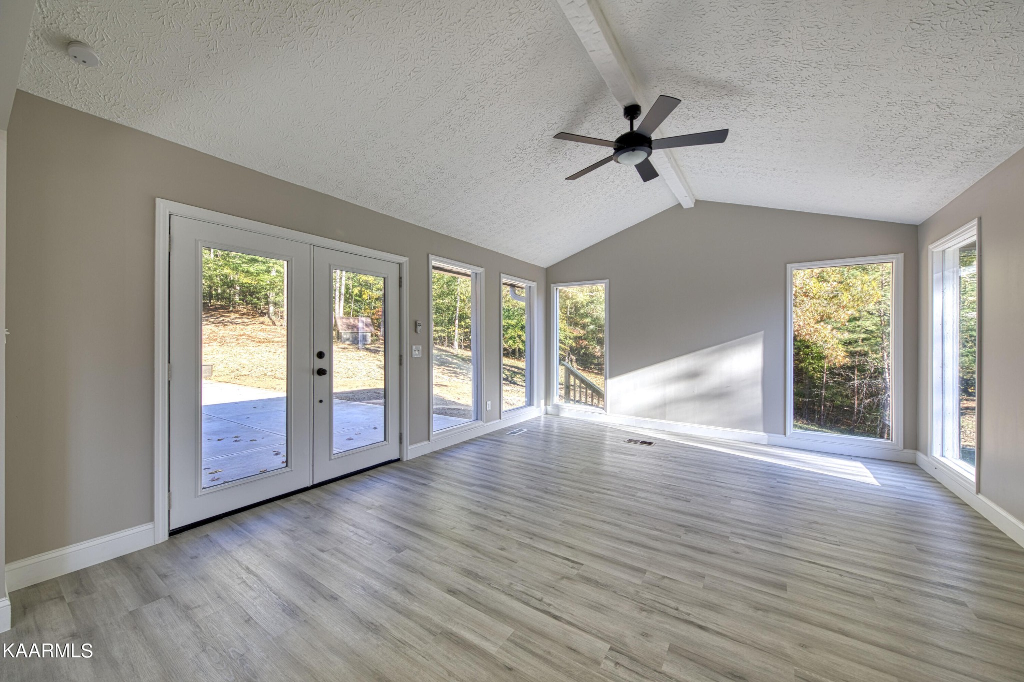 1317 Fork Road Greenback, TN 37742 - Photo 24 of 42 Gallery Image 24