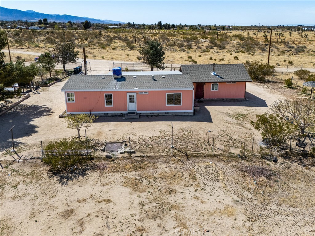 11781 Riggins Road Phelan, CA 92371 - Photo 14 of 16