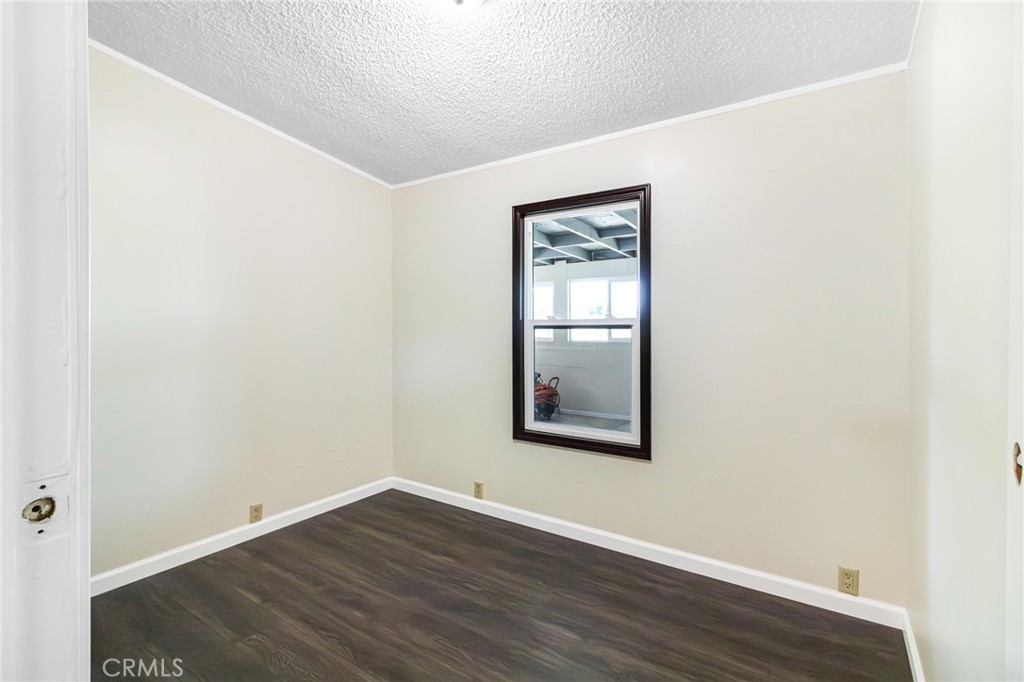 11781 Riggins Road Phelan, CA 92371 - Photo 6 of 16