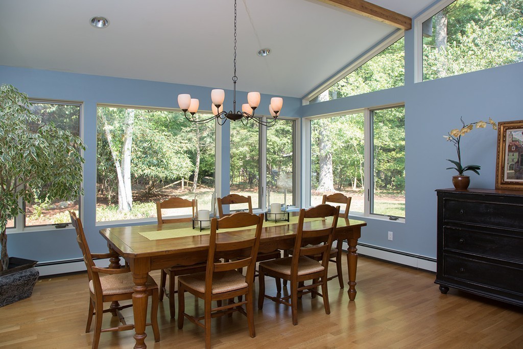 17 Demar Road Lexington, MA 02420 - Photo 2 of 10