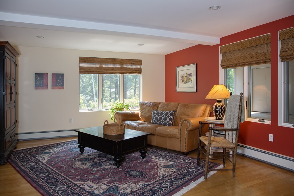 17 Demar Road Lexington, MA 02420 - Photo 5 of 10