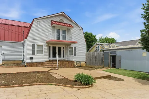 $950,000 | 5717 Maudina Avenue, Nashville, TN 37209