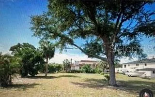 $460,000 | 8003 22nd Avenue West, Bradenton, FL 34209