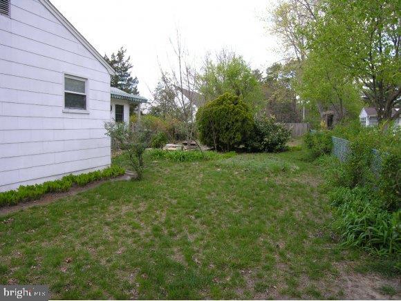 137 Chambersbridge Road Brick, NJ 08723 - Photo 2 of 12 Gallery Image 2