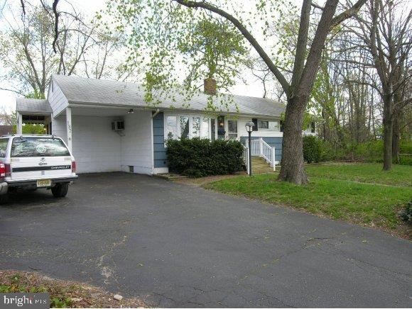 137 Chambersbridge Road Brick, NJ 08723 - Photo 11 of 12 Gallery Image 11