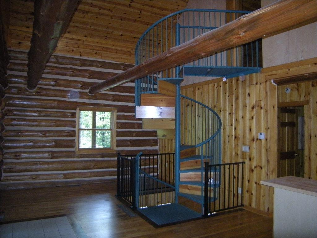 5889 Cedar Valley Road Traverse City, MI 49684 - Photo 7 of 19 1843977-6.JPG