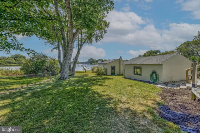 a house view with a outdoor space
