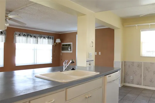 $229,000 | 4251 100th Avenue North, Pinellas Park, FL 33782